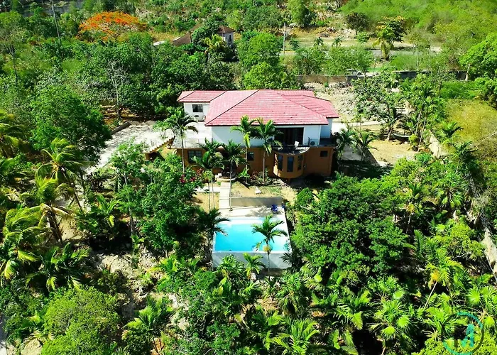 The Coconut Palm ~ Ocean View Ll Apartamento *
